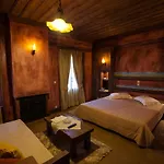 House 3* Vytina