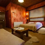 Hotel apartamentowy House Vytina