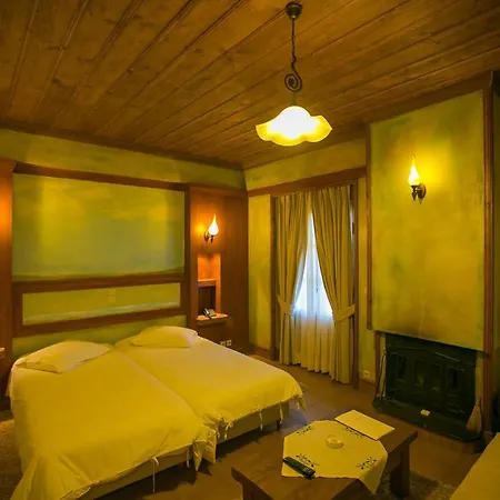 Aparthotel House 3*