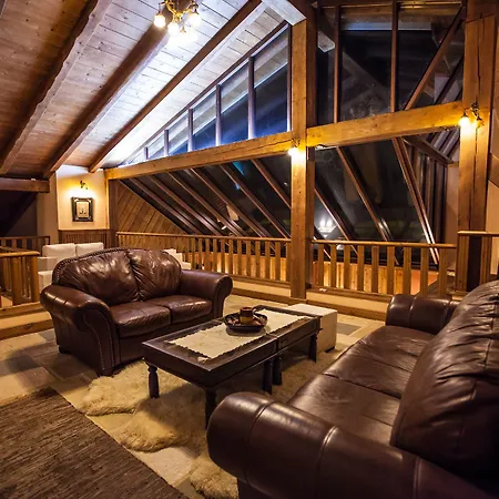 House Aparthotel Vitina